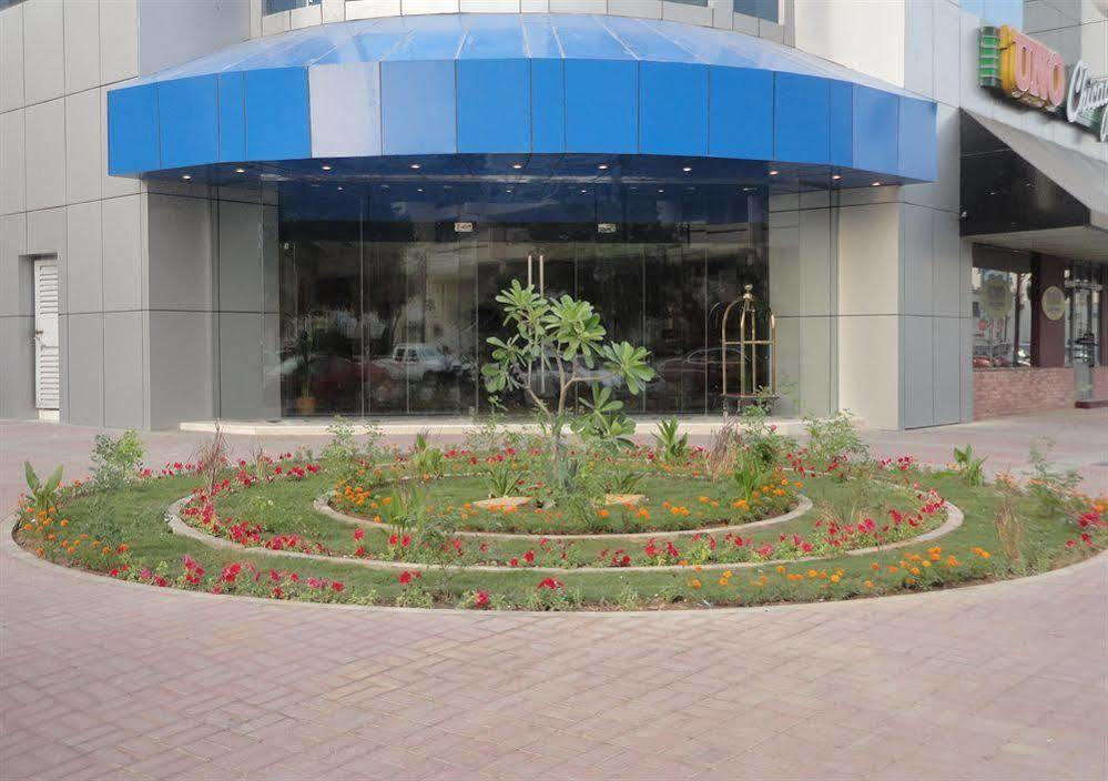 Days Olaya Hotel Riyadh Exterior photo